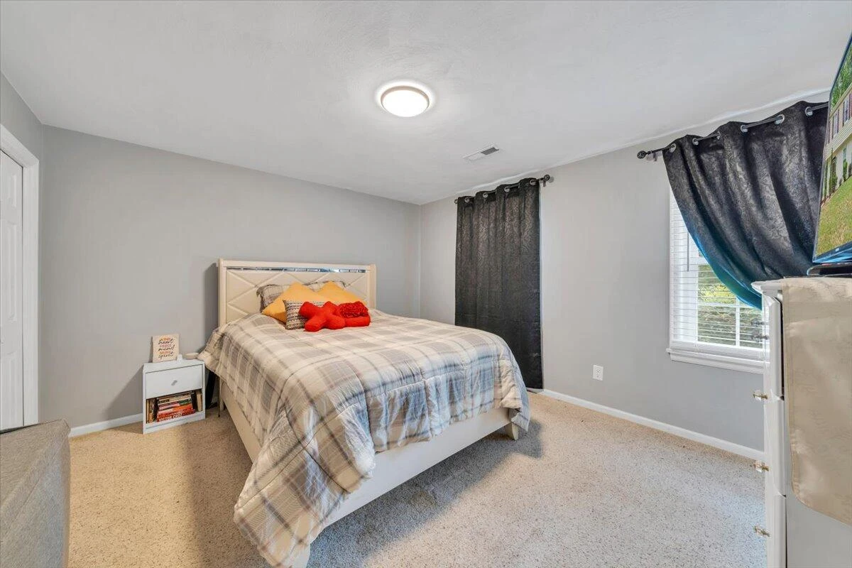 3030 Sedgefield RD SW - Photo 37