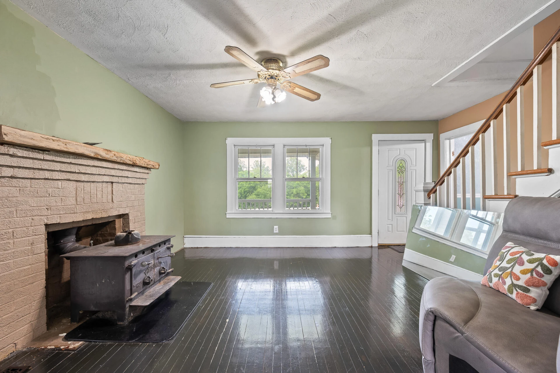 1560 Quarles RD - Photo 12