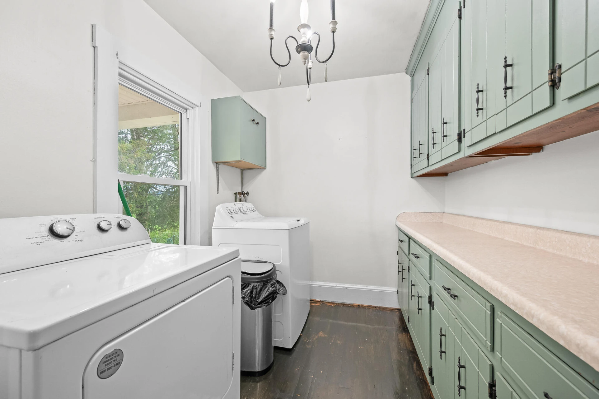 1560 Quarles RD - Photo 24