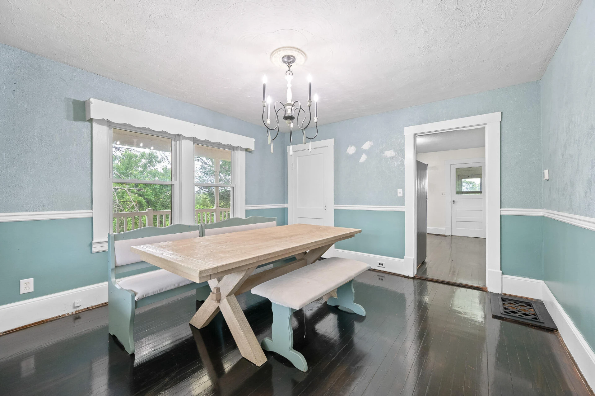 1560 Quarles RD - Photo 26
