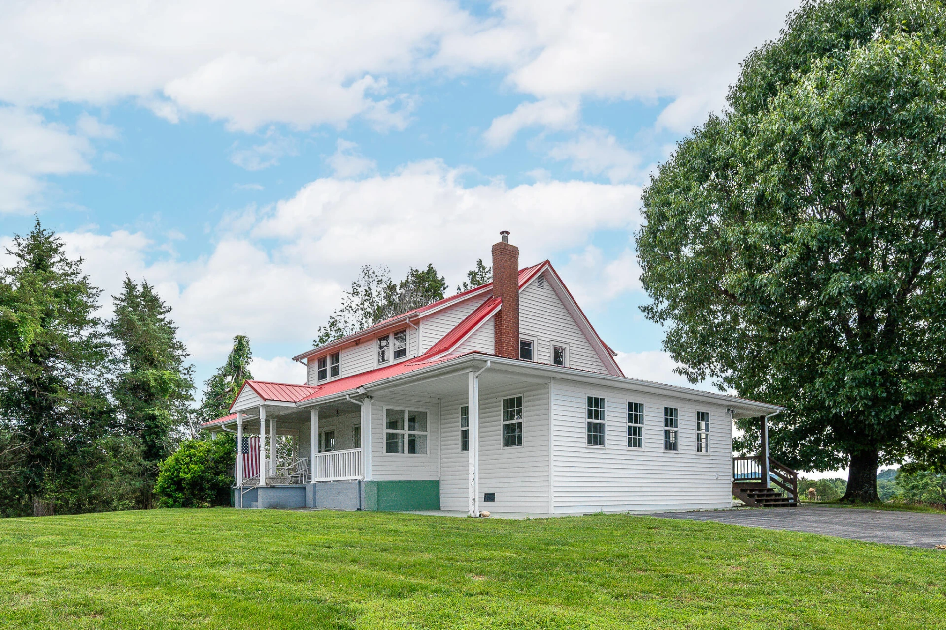 1560 Quarles RD - Photo 3