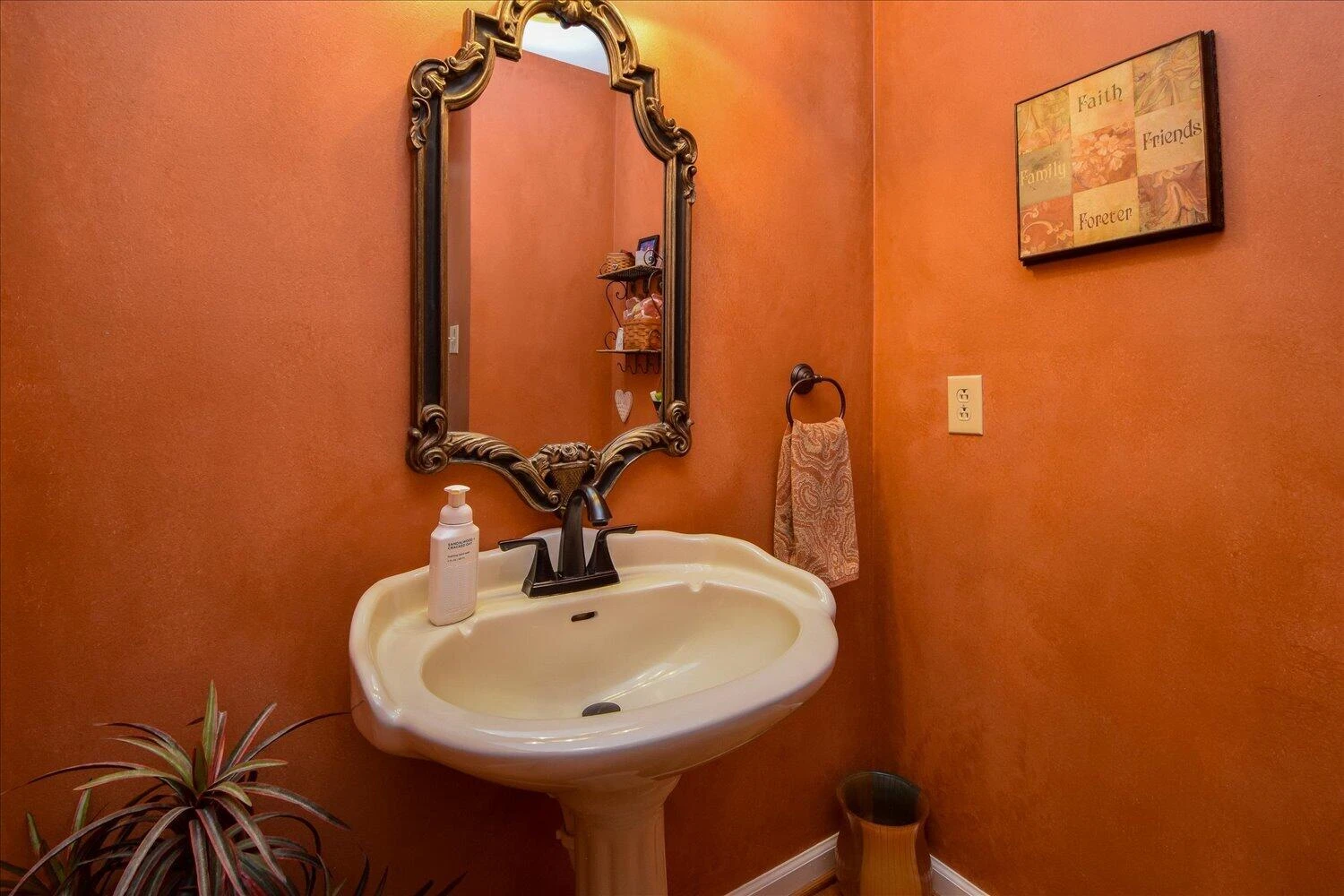 5448 Highfields RD - Photo 15