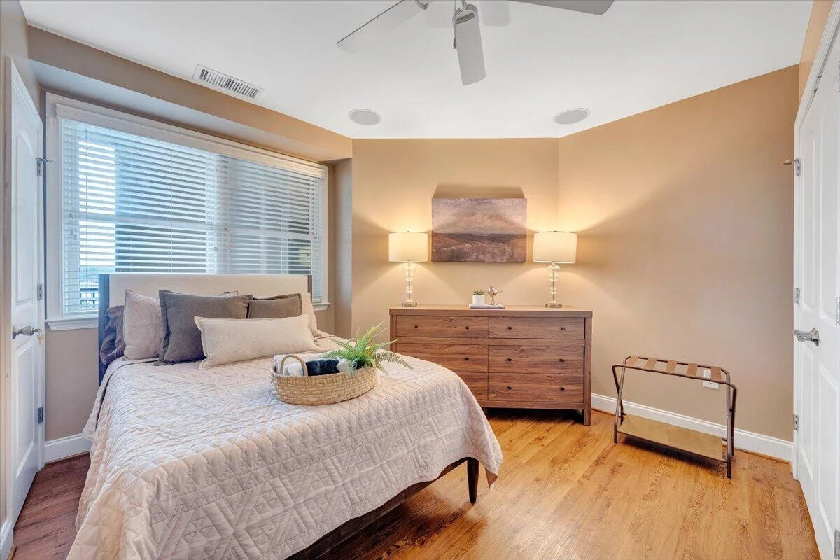 100 BRIDGEWATER POINTE PL #404 - Photo 26