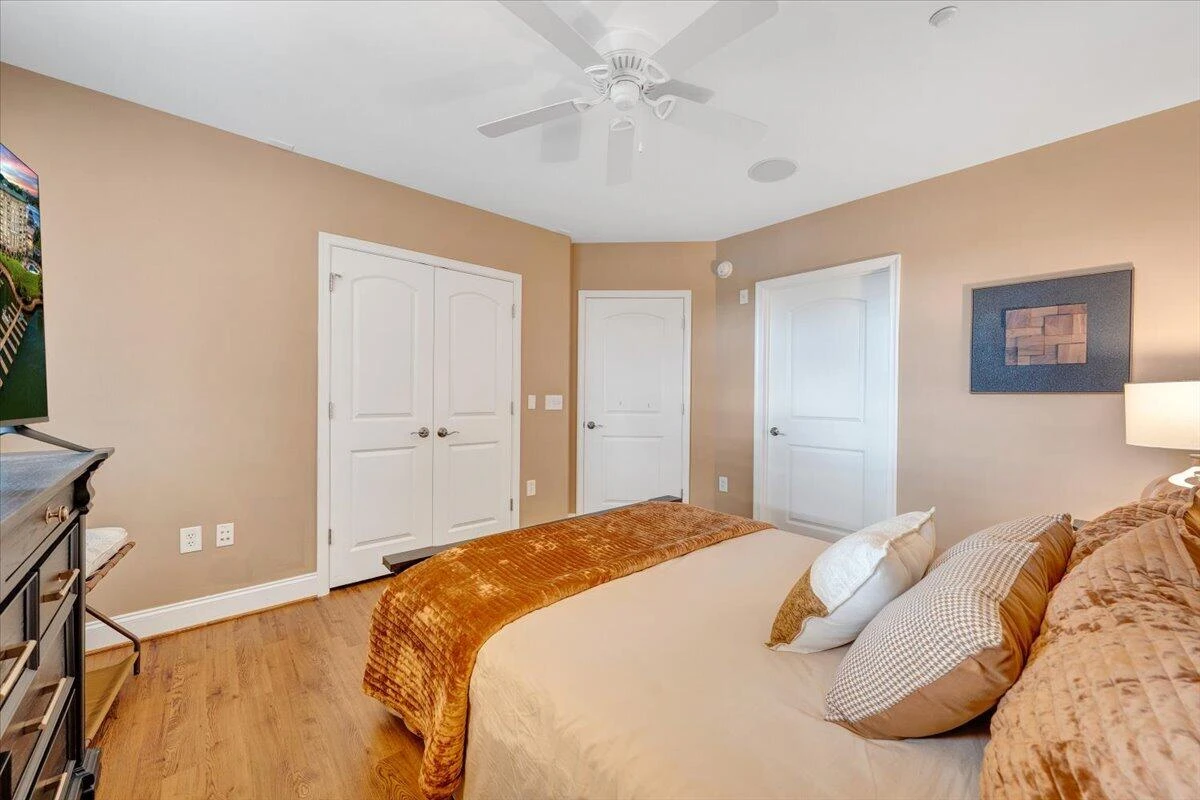 100 BRIDGEWATER POINTE PL #404 - Photo 29