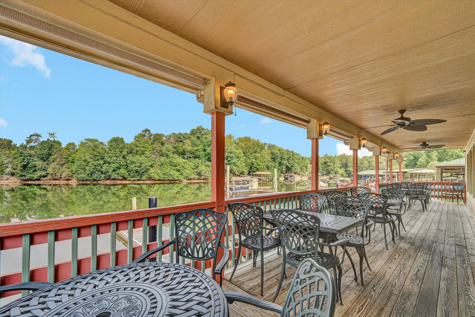 1041 Harbour Inn LN - Photo 12