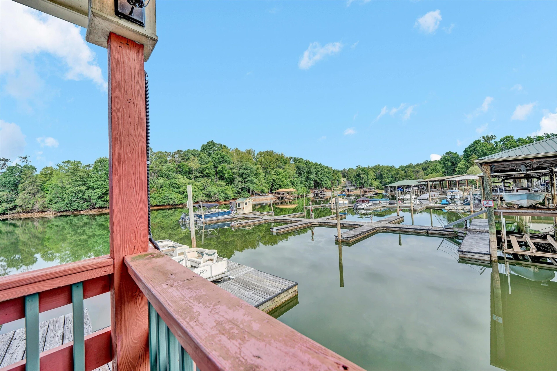 1041 Harbour Inn LN - Photo 8