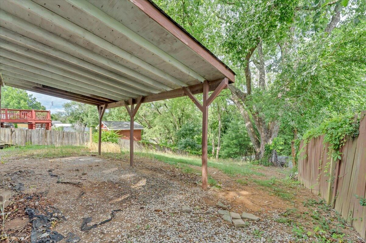 678 E Augusta AVE - Photo 31