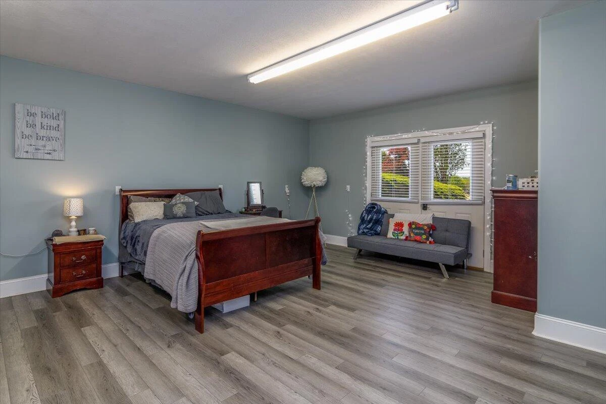 379 Greenhouse RD - Photo 19