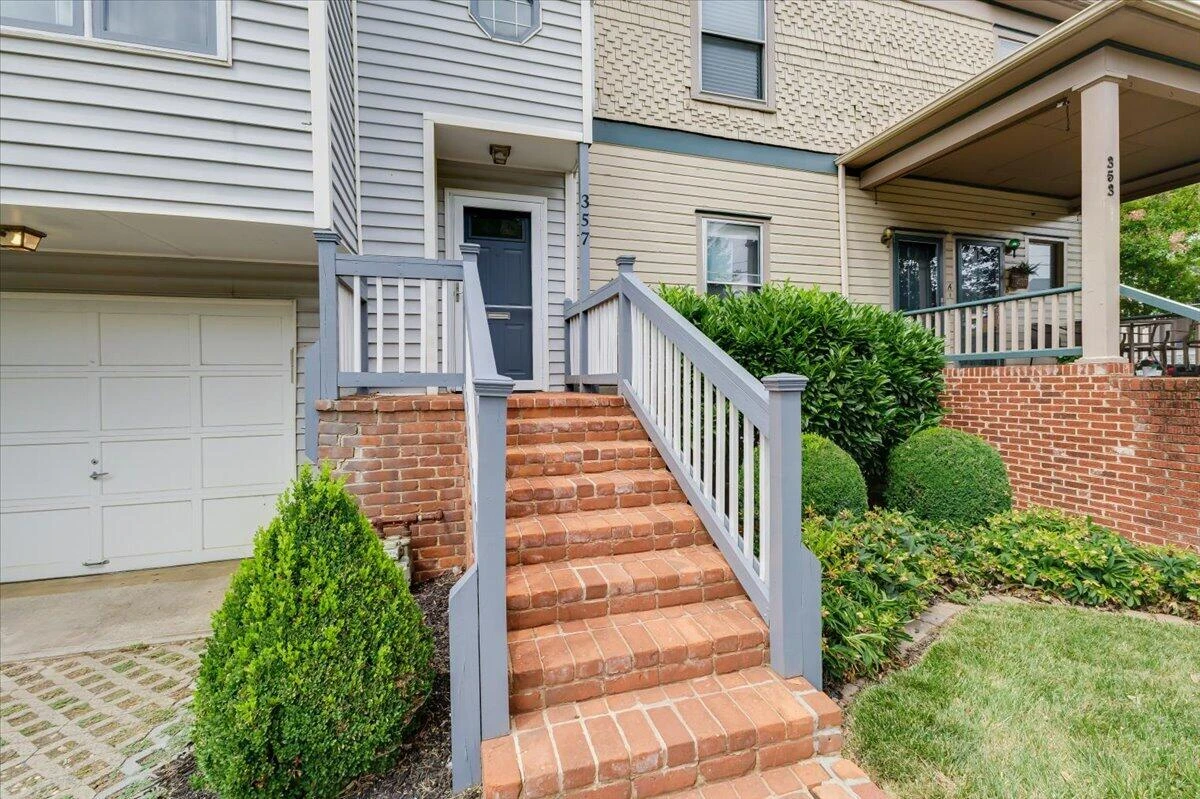 357 Woods AVE SW #357 - Photo 2