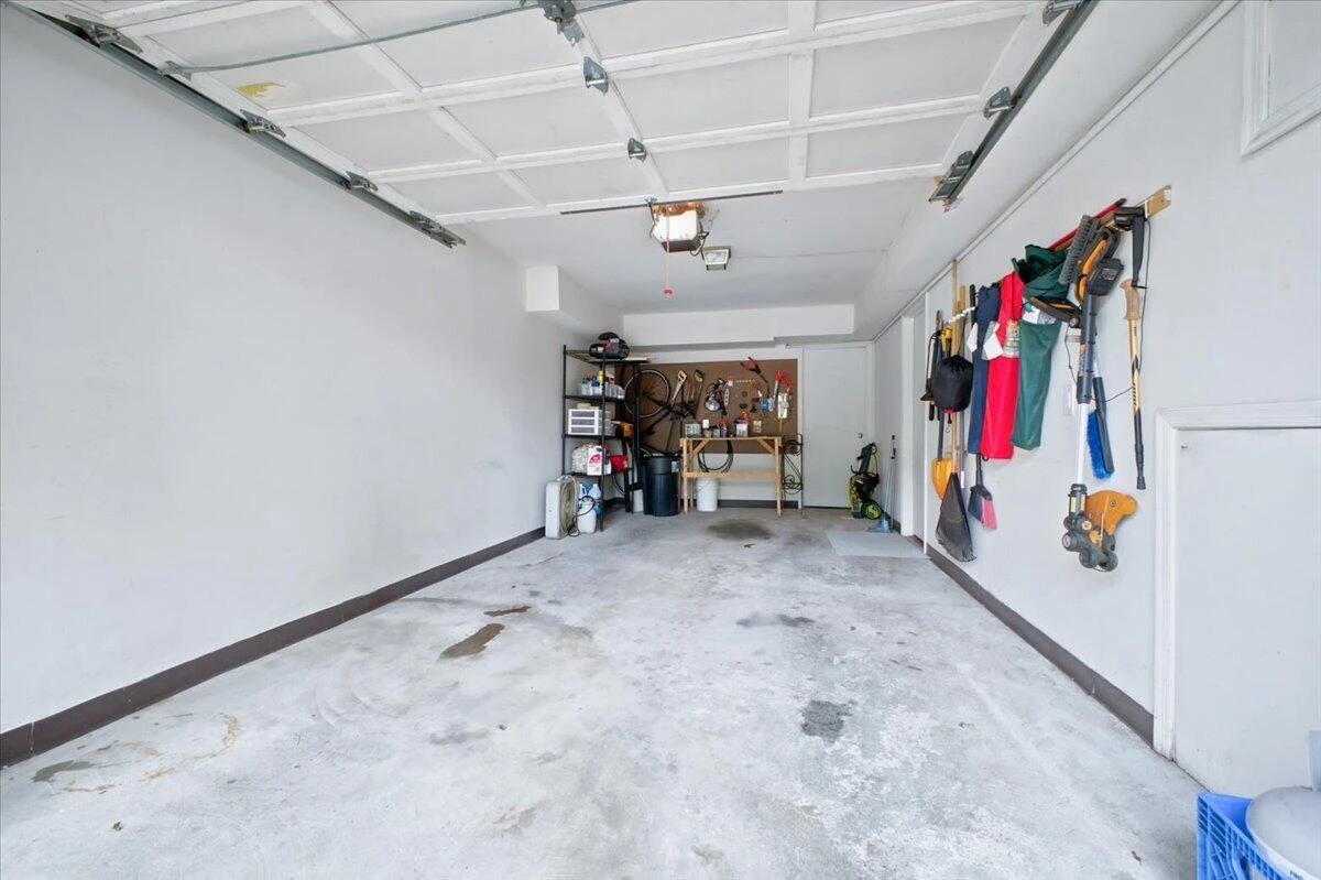 357 Woods AVE SW #357 - Photo 25