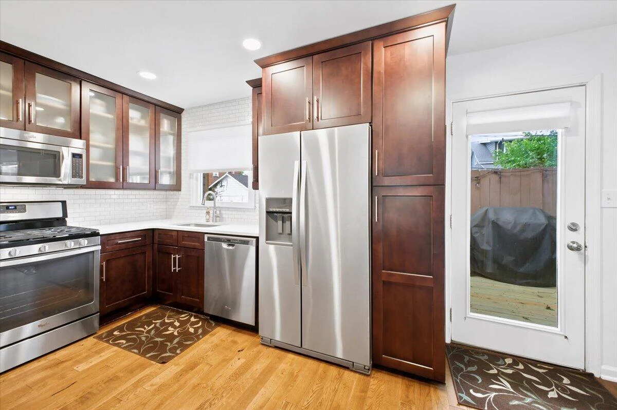357 Woods AVE SW #357 - Photo 8