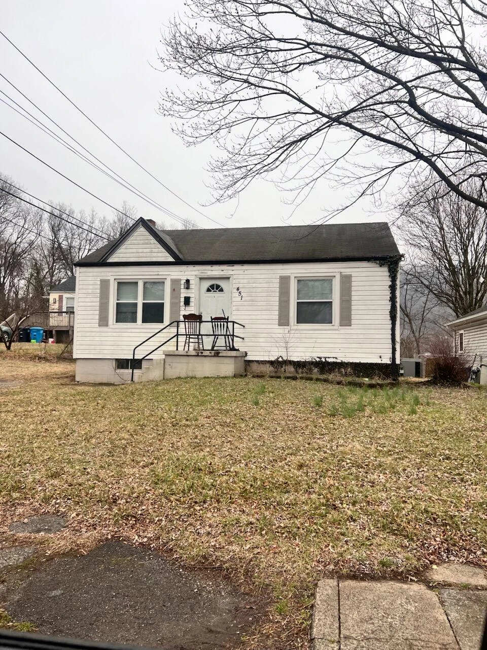 451 Albemarle AVE SE