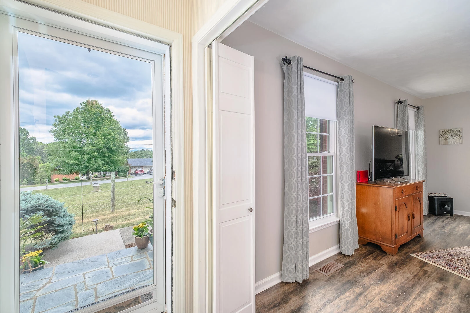 815 Brunswick Forge RD - Photo 12