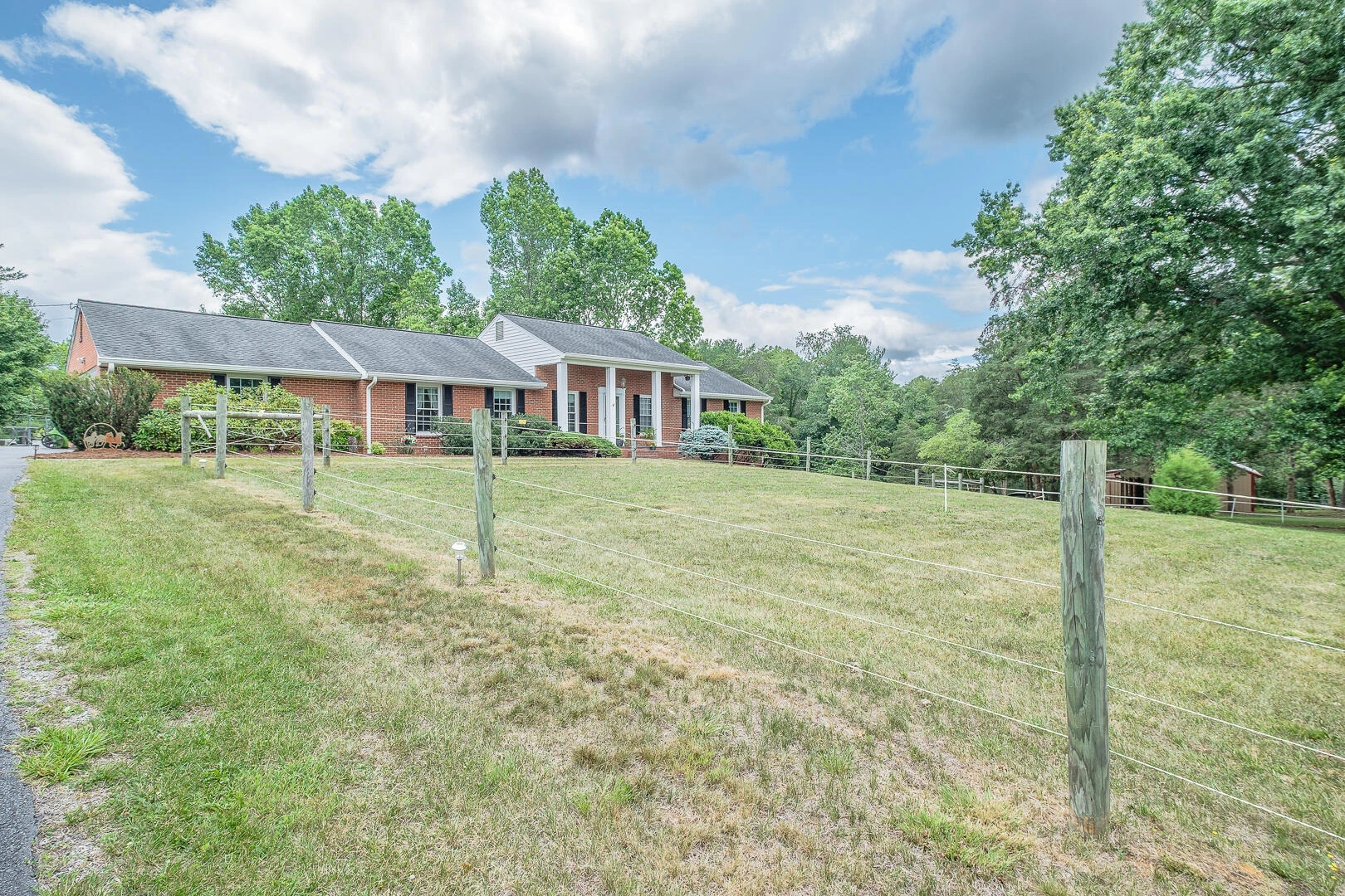 815 Brunswick Forge RD - Photo 44