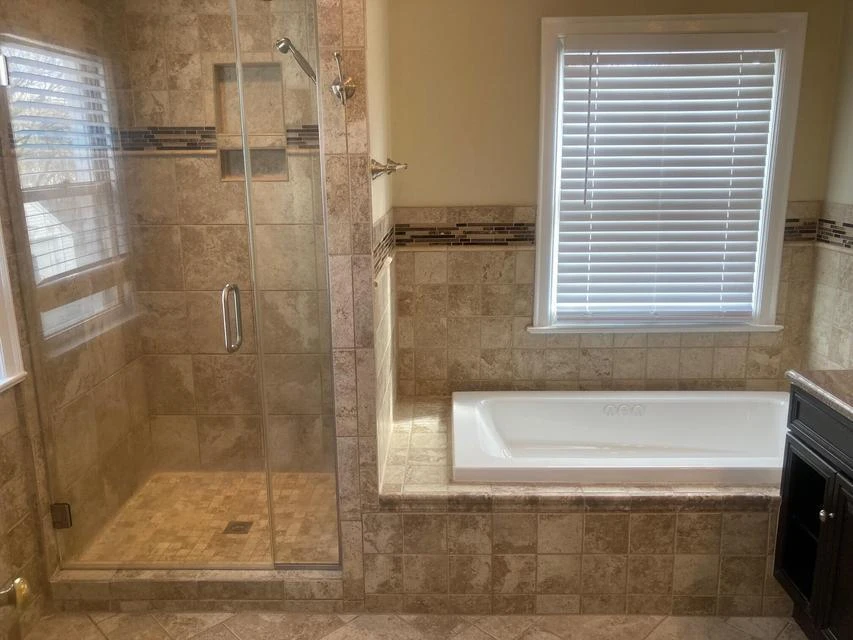 516 N Market ST - Photo 9