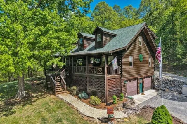 634 Zimmerman RD, Blue Ridge, VA, 24064