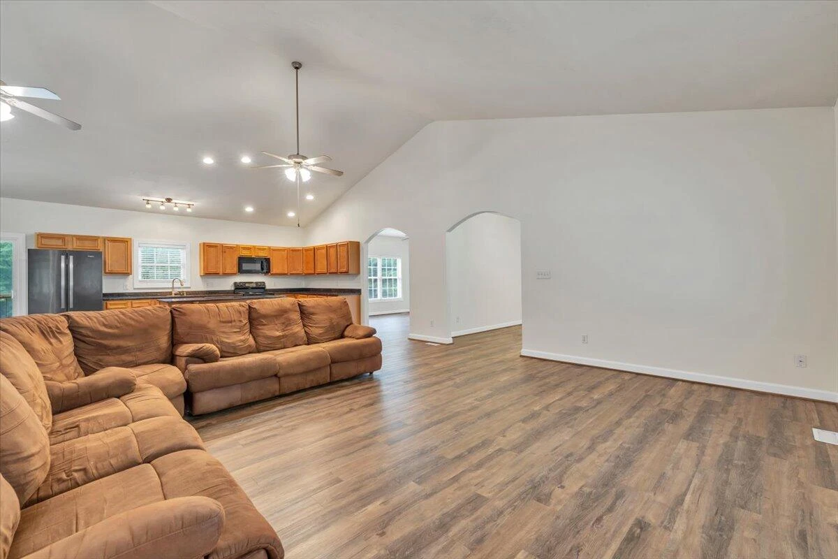 2677 Tolers Ferry RD - Photo 11