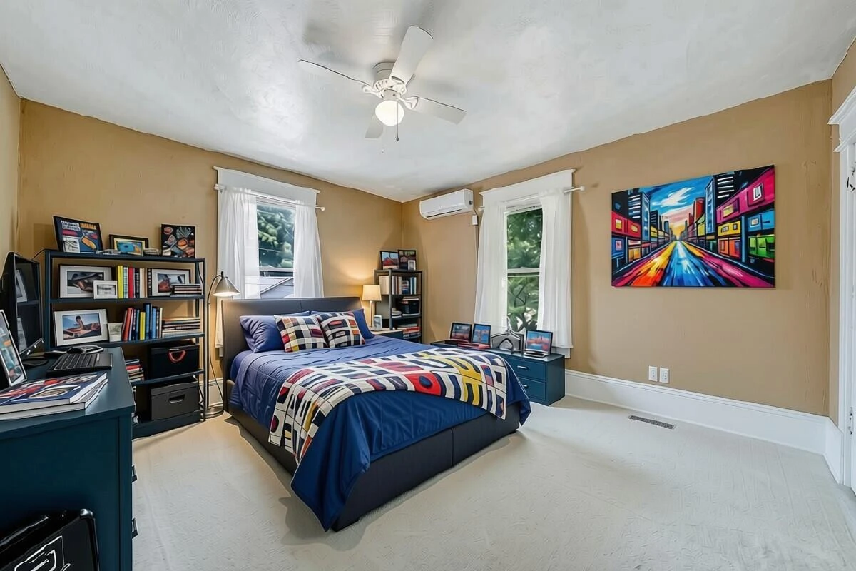 916 Madison AVE NW - Photo 33
