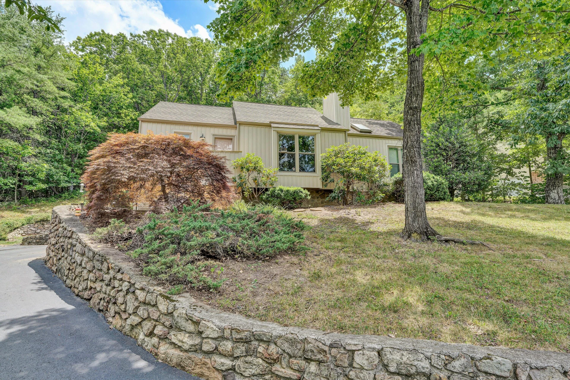 4520 Summerset CIR - Photo 4