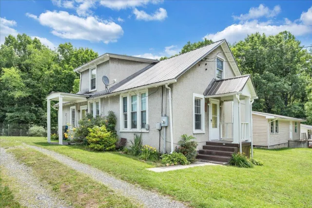 1408 Hatcher AVE, Covington, VA, 24426