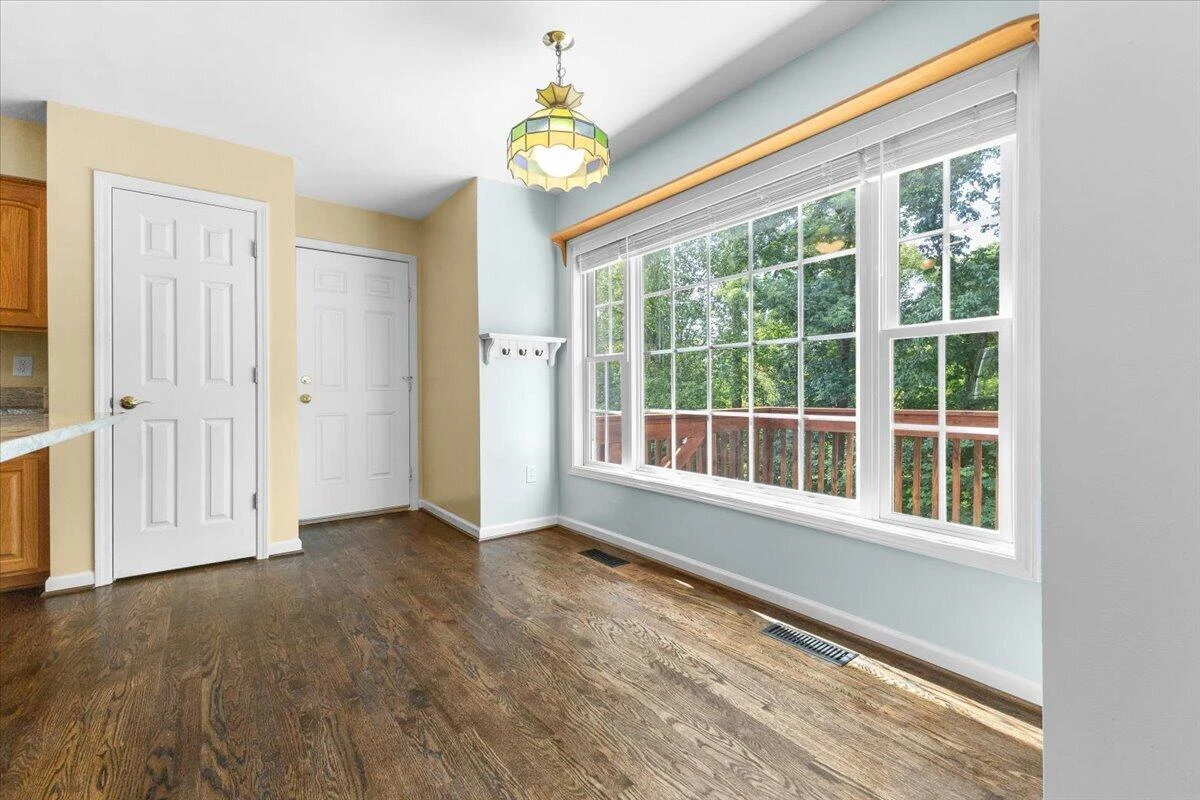 282 Four Seasons DR - Photo 15