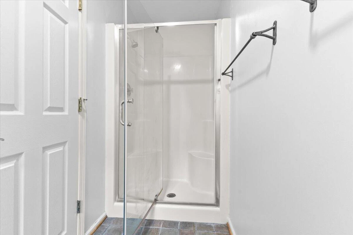 282 Four Seasons DR - Photo 29