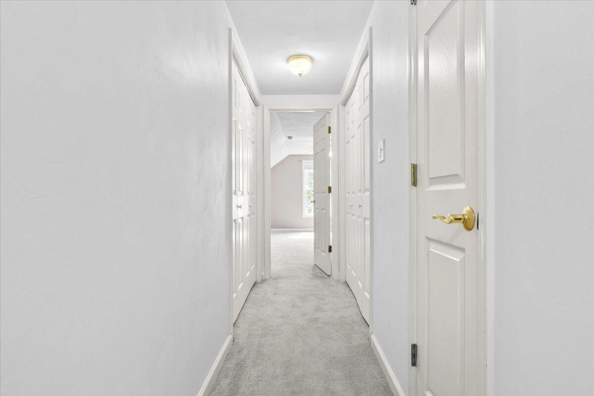 282 Four Seasons DR - Photo 37