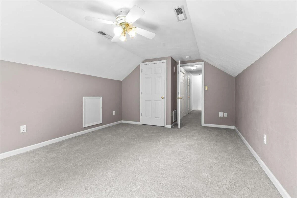 282 Four Seasons DR - Photo 40