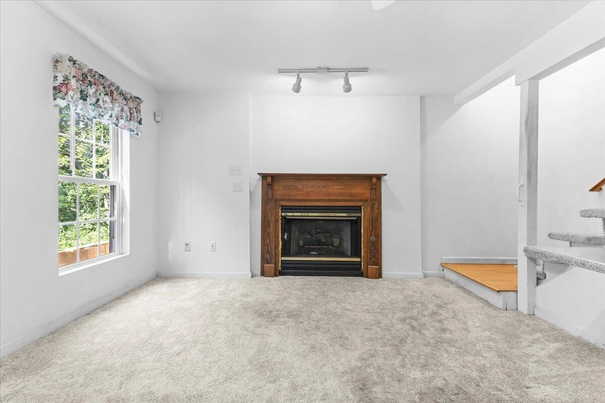 282 Four Seasons DR - Photo 44