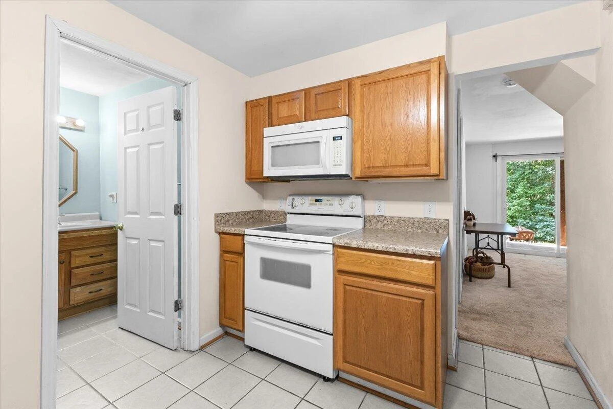 282 Four Seasons DR - Photo 50