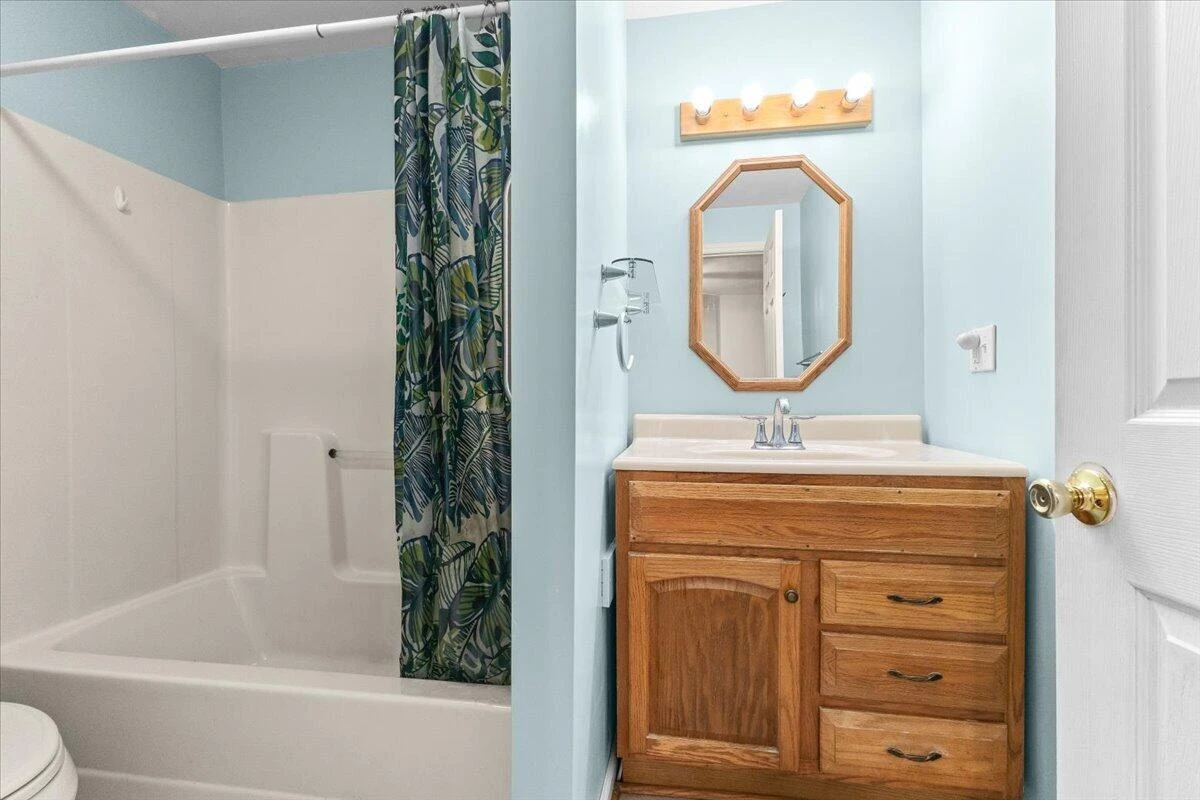 282 Four Seasons DR - Photo 51