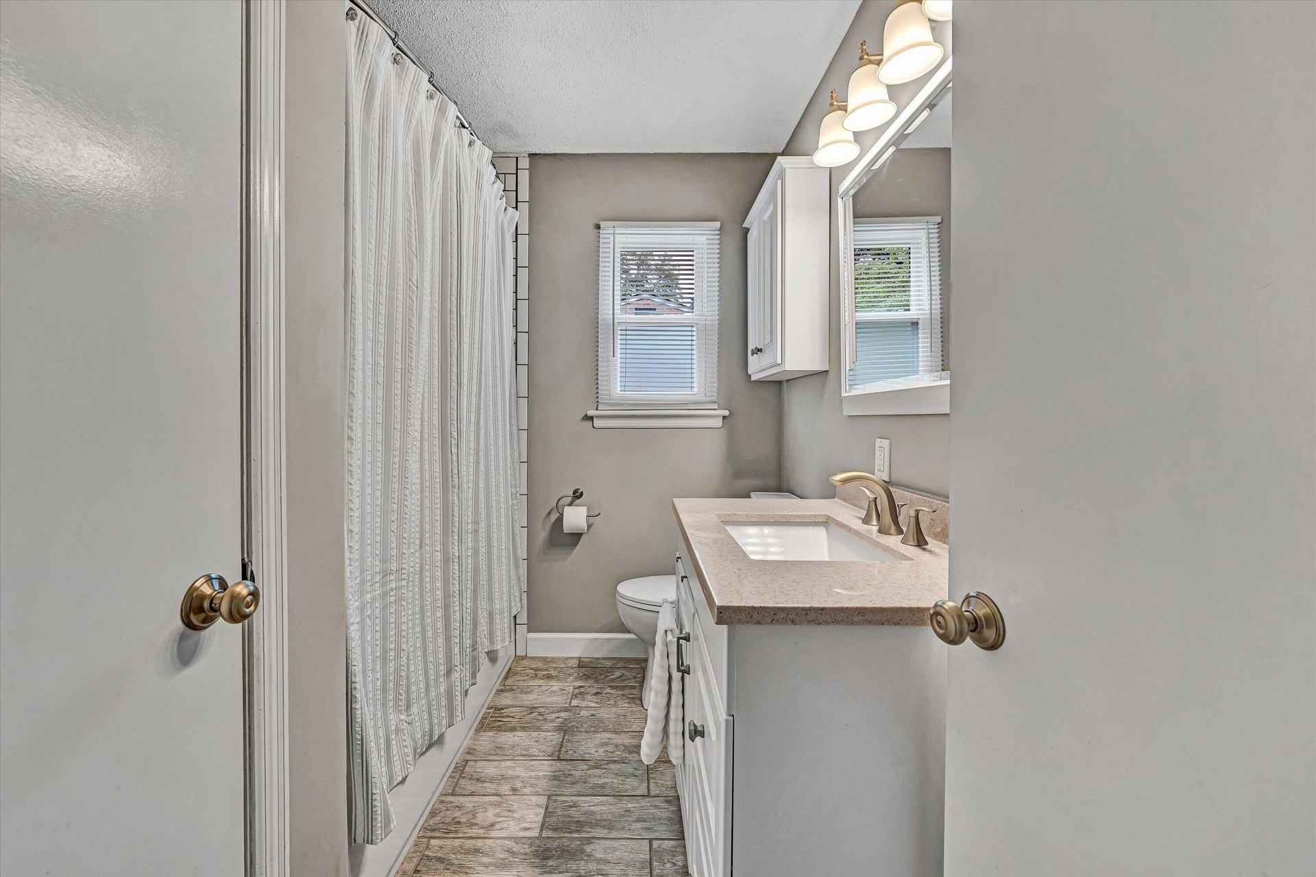 3063 Pebble DR - Photo 17