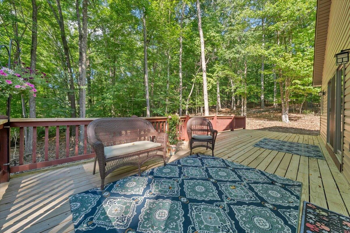 109 Creeden DR - Photo 37