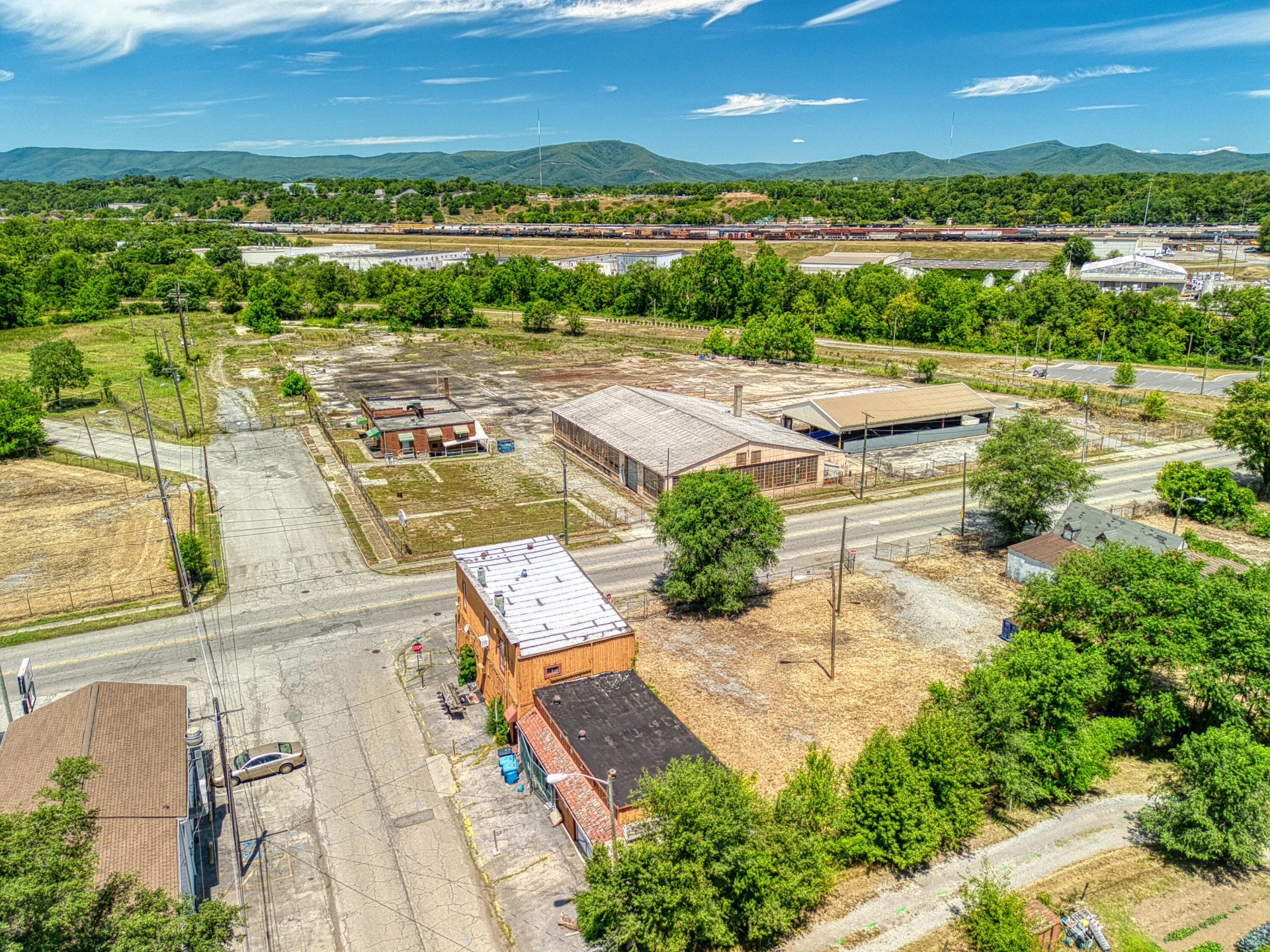 630 Bridge ST SW - Photo 14
