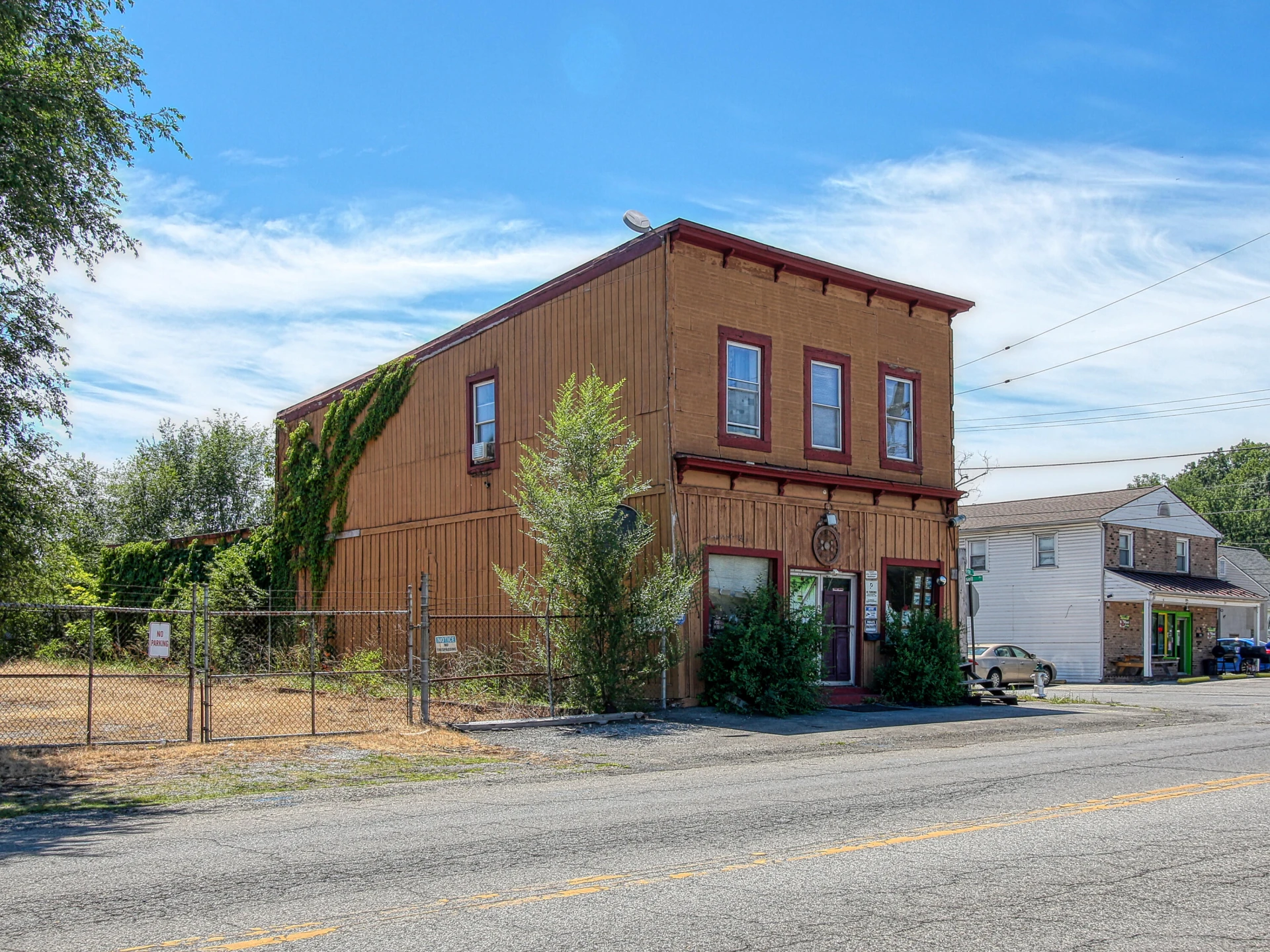 630 Bridge ST SW - Photo 5