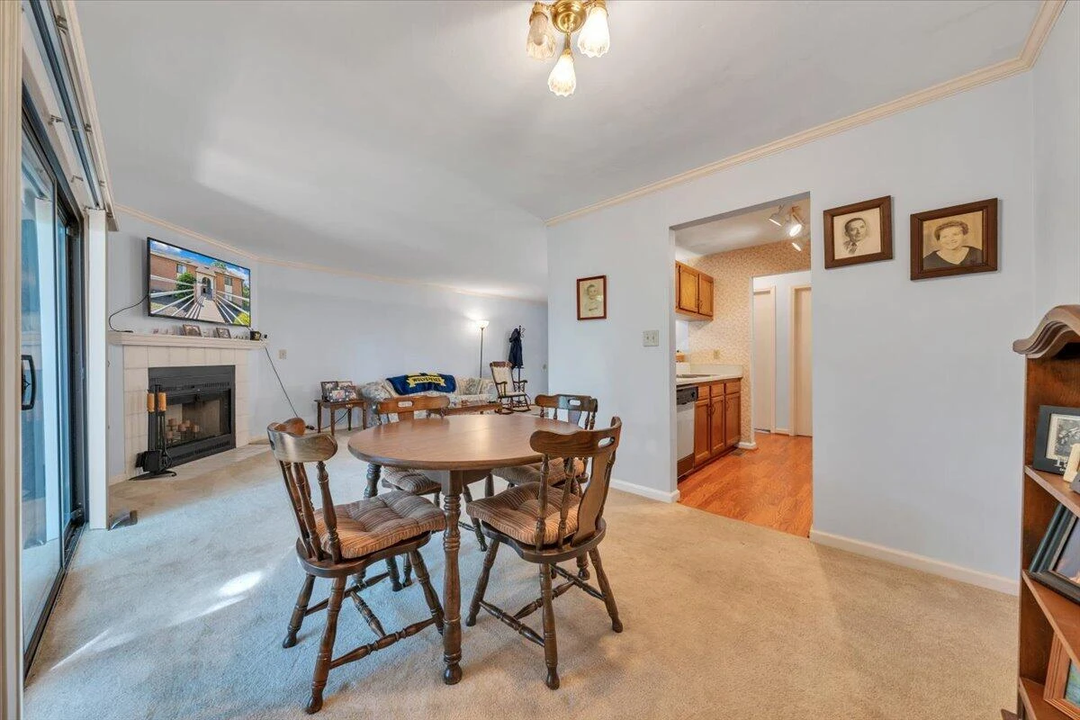 3372 Forest CT - Photo 14