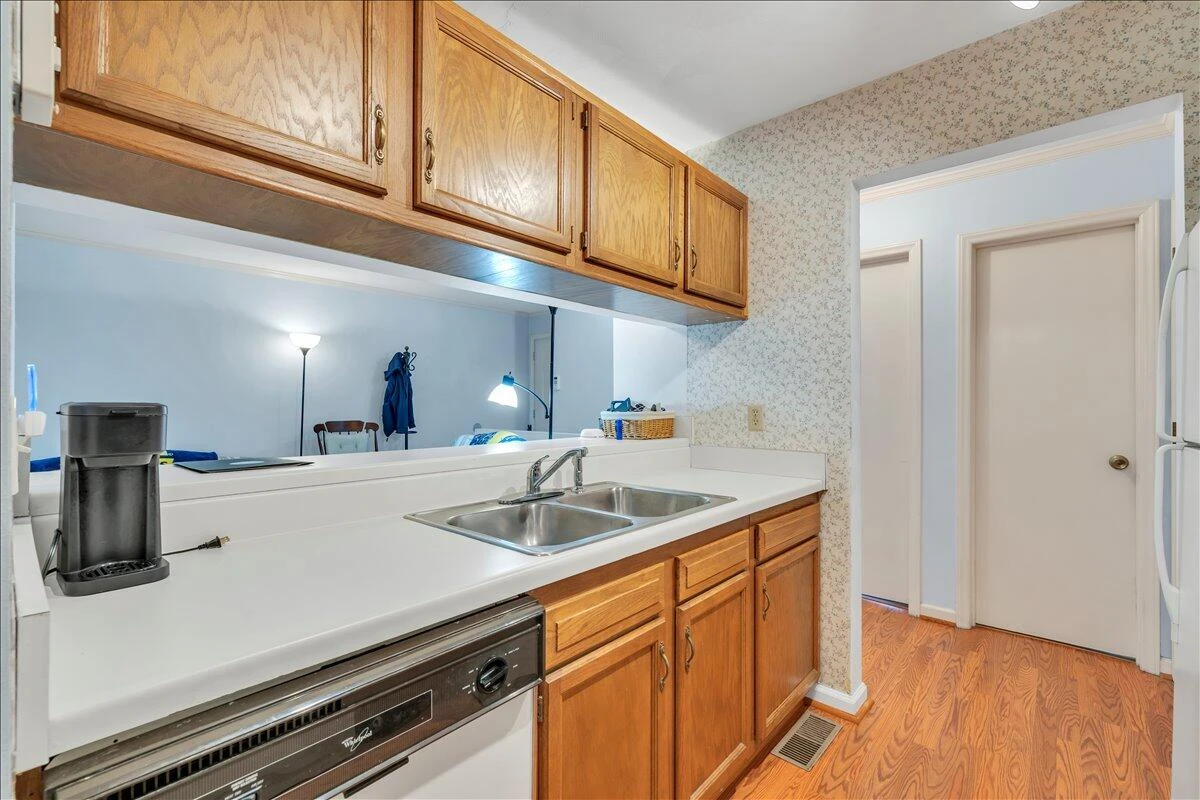 3372 Forest CT - Photo 17