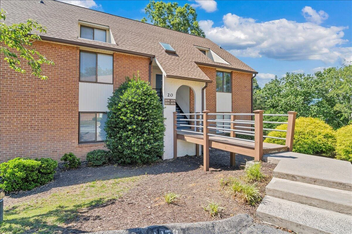 3372 Forest CT - Photo 2