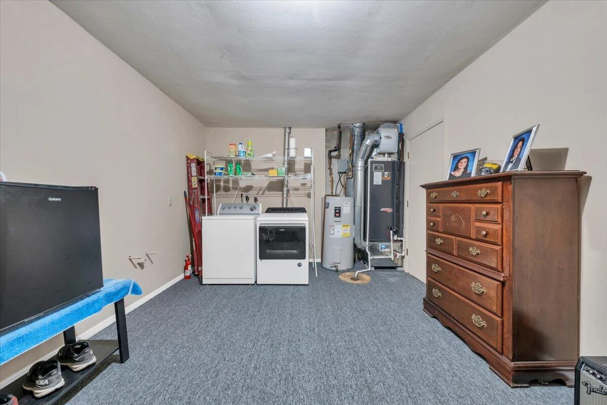 3372 Forest CT - Photo 38