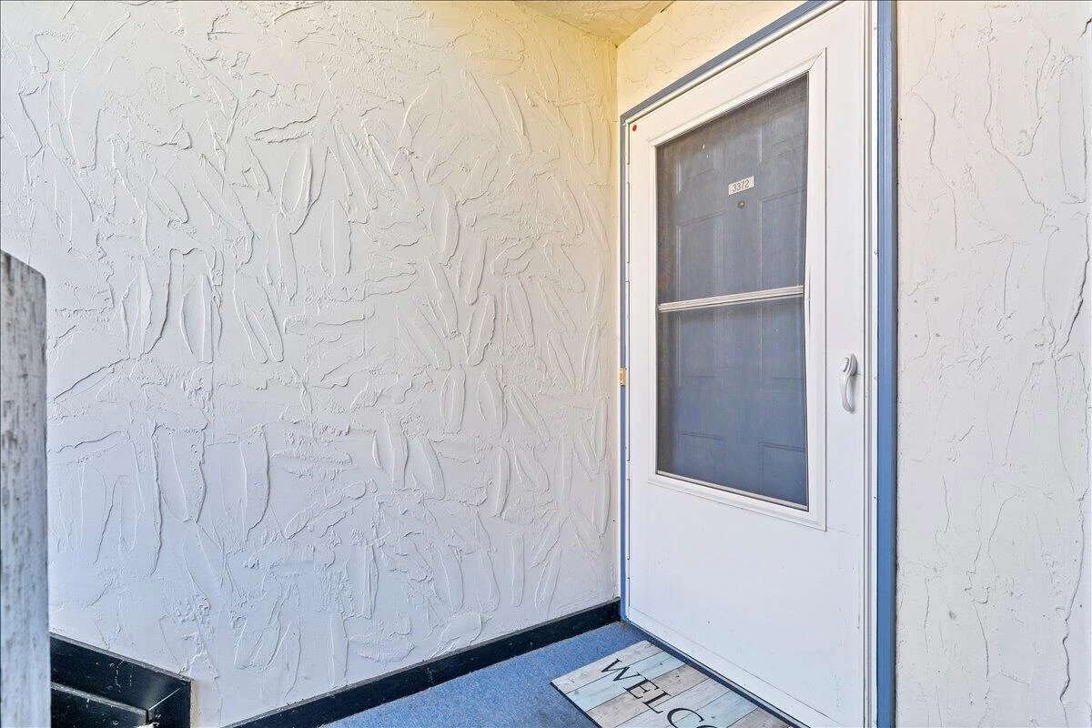 3372 Forest CT - Photo 4