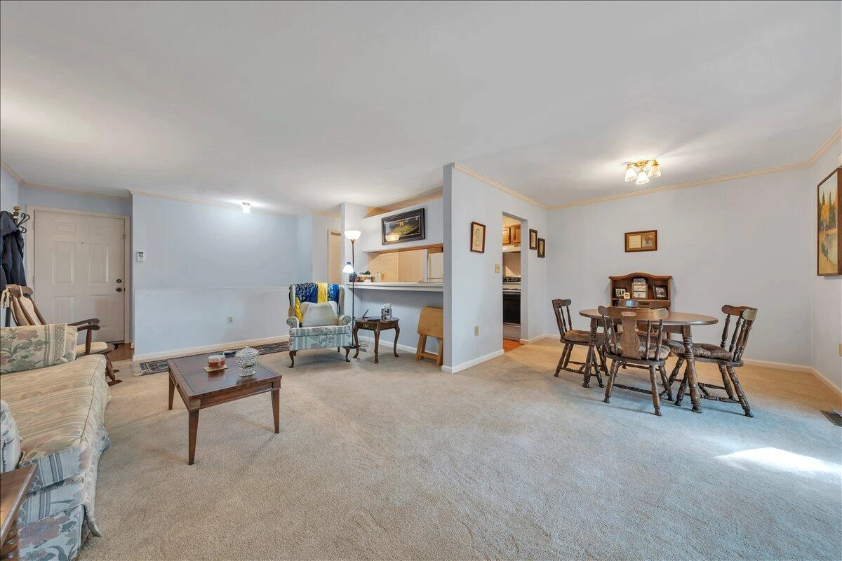 3372 Forest CT - Photo 7