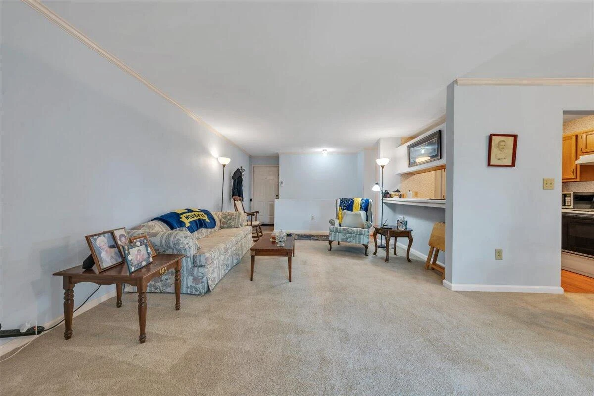 3372 Forest CT - Photo 8