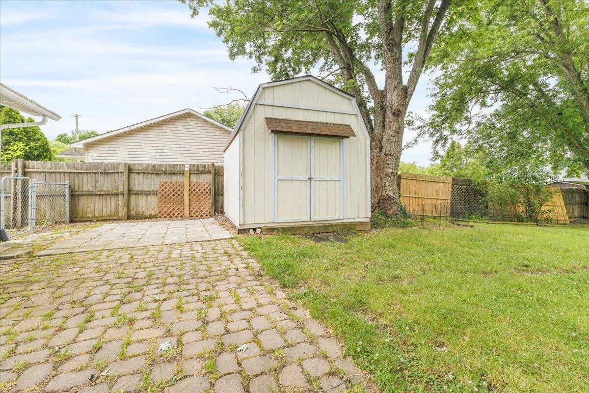 590 Agee ST NW - Photo 23