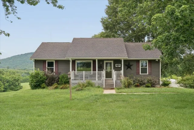 1911 Von Roy RD, Bedford, VA, 24523