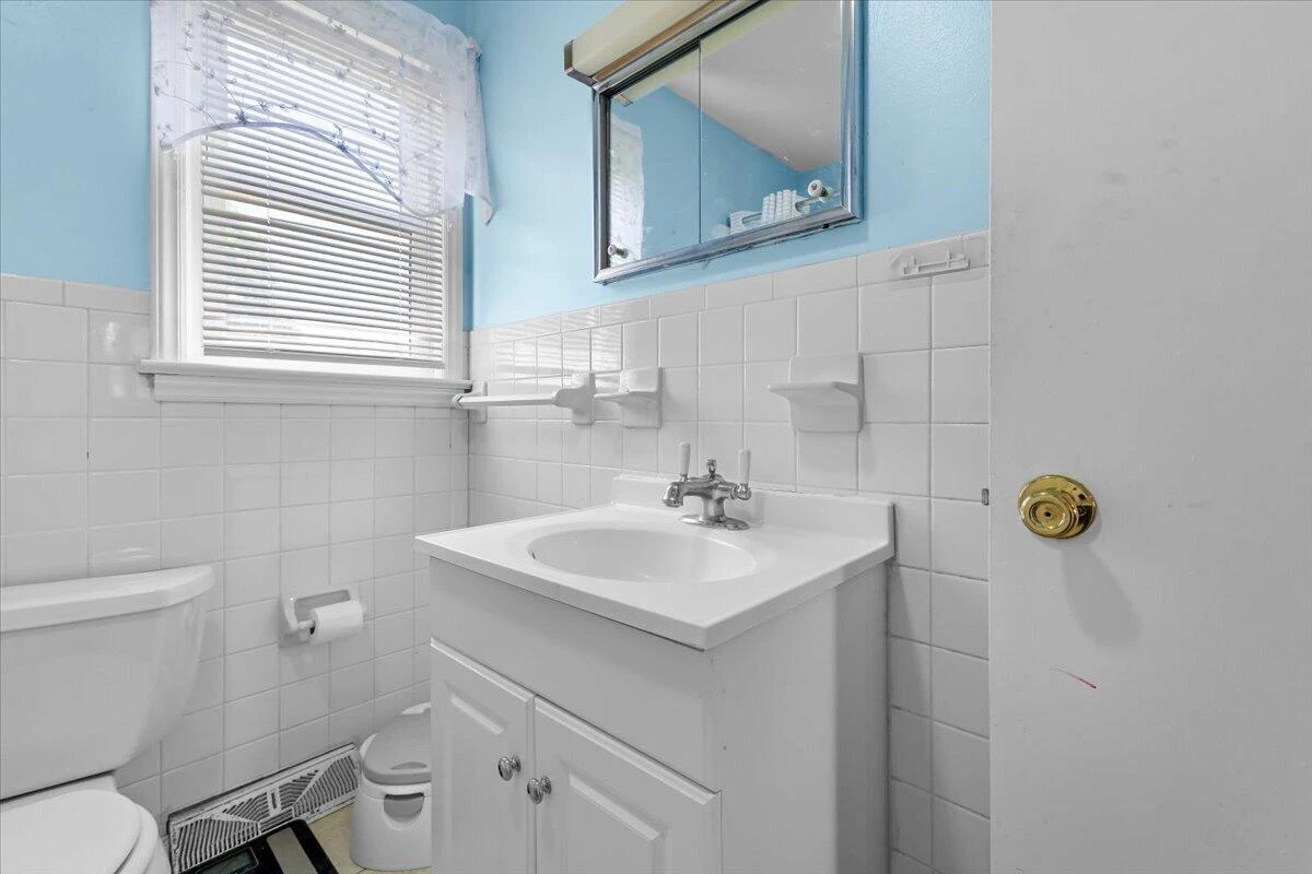 3707 Colonial AVE - Photo 15