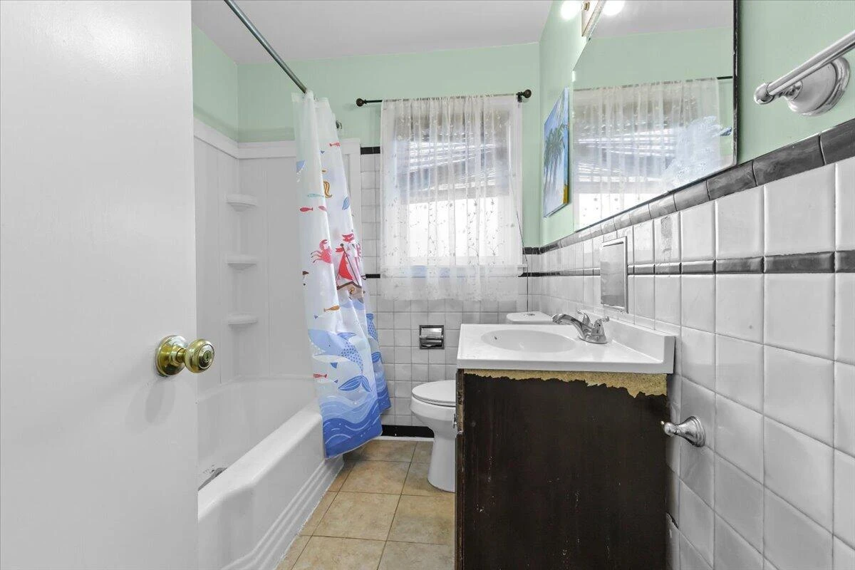 3707 Colonial AVE - Photo 18