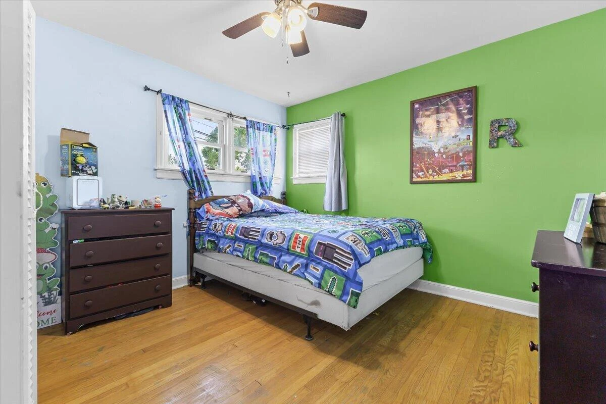 3707 Colonial AVE - Photo 19