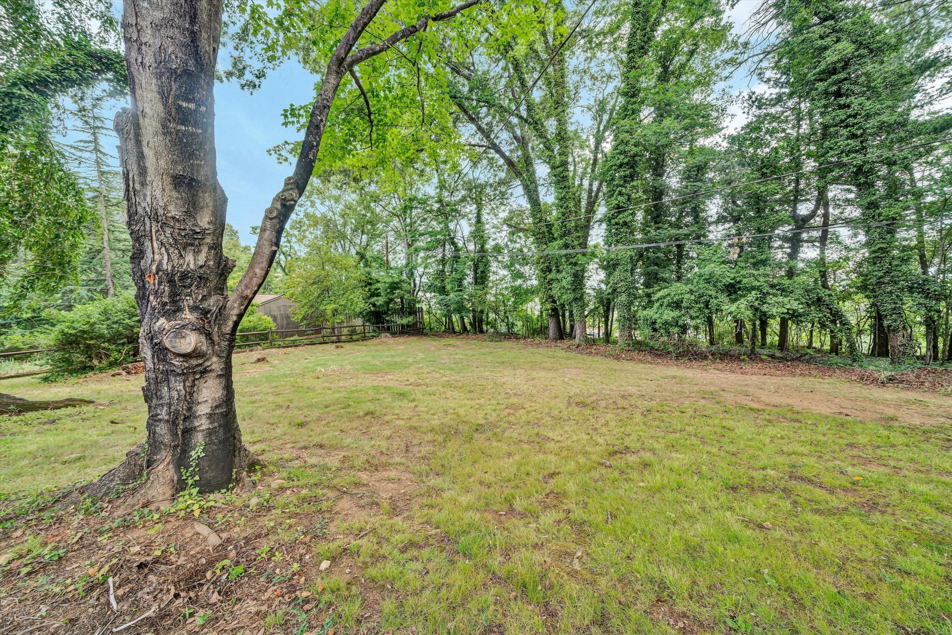 3751 Londonderry DR SW - Photo 41