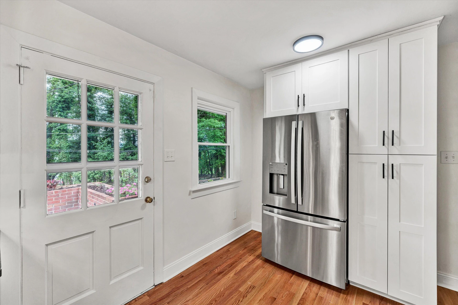 3751 Londonderry DR SW - Photo 8