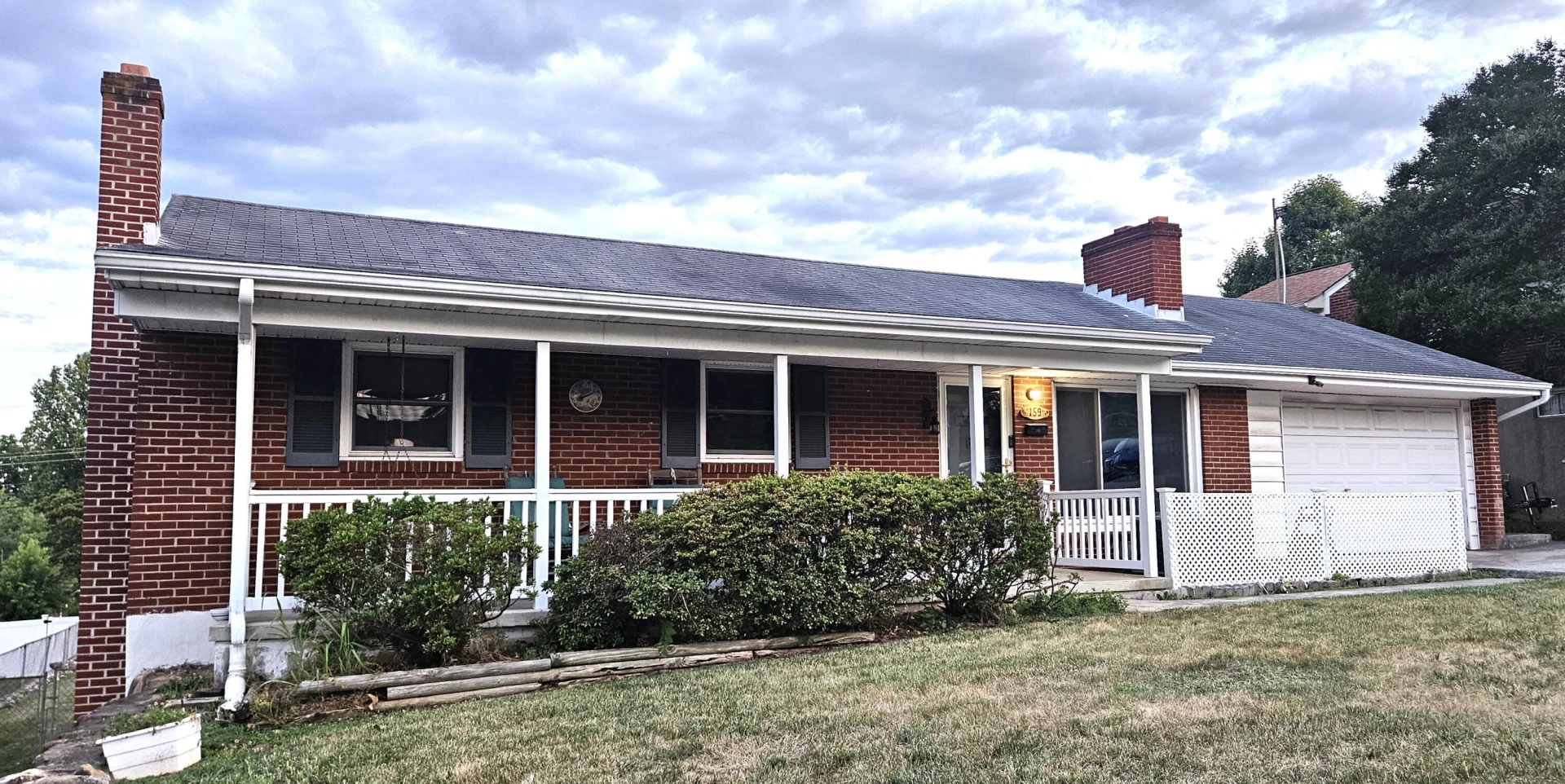 159 Oaklawn AVE NE